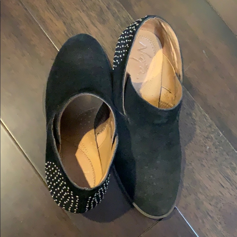 😍Black Bootie-Bogo1/2😍